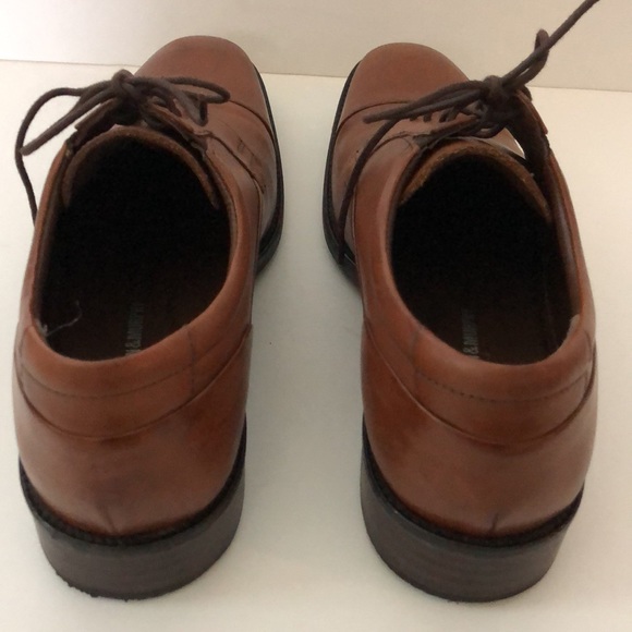 Johnston & Murphy Shoes - Picture 9 of 15